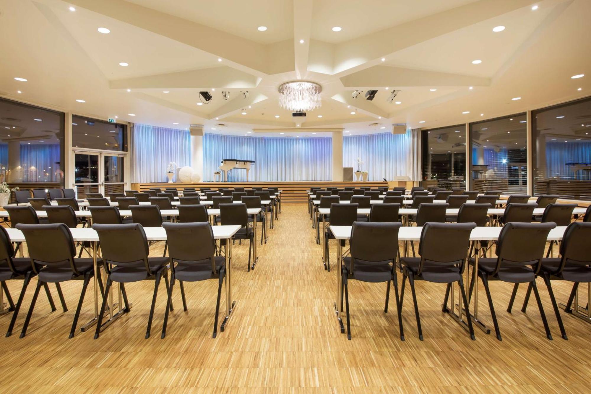 Scandic Ishavshotel Tromso Bagian luar foto